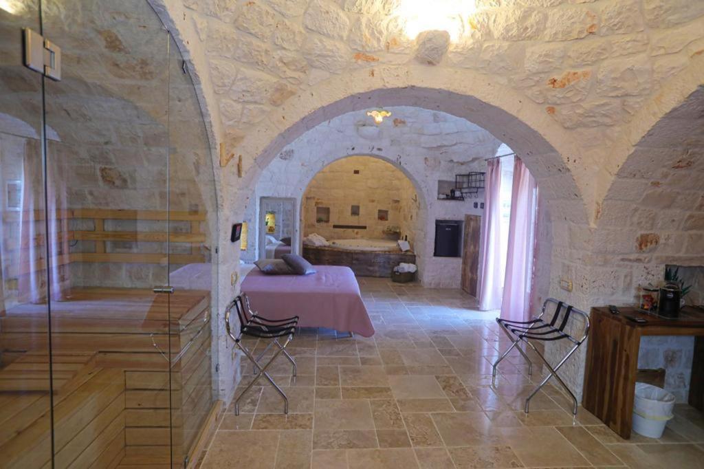 מלון אוסטוני Relais Il Trullo Della Rupe מראה חיצוני תמונה