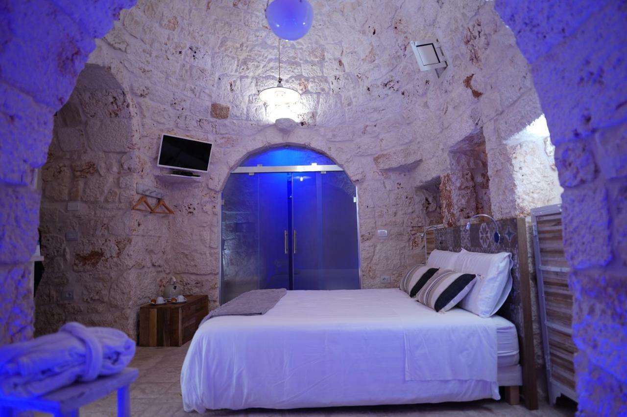 מלון אוסטוני Relais Il Trullo Della Rupe מראה חיצוני תמונה